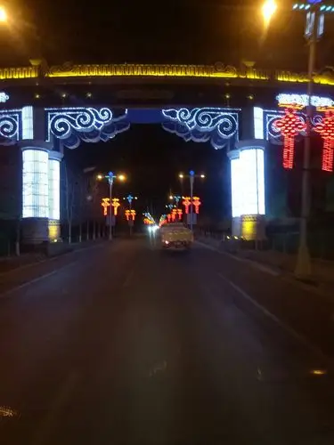 内蒙古自治区巴彦淖尔市乌拉特前旗乌拉山镇锦绣园(东风大街)