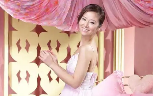 台湾女明星-林心如(2560x1600)