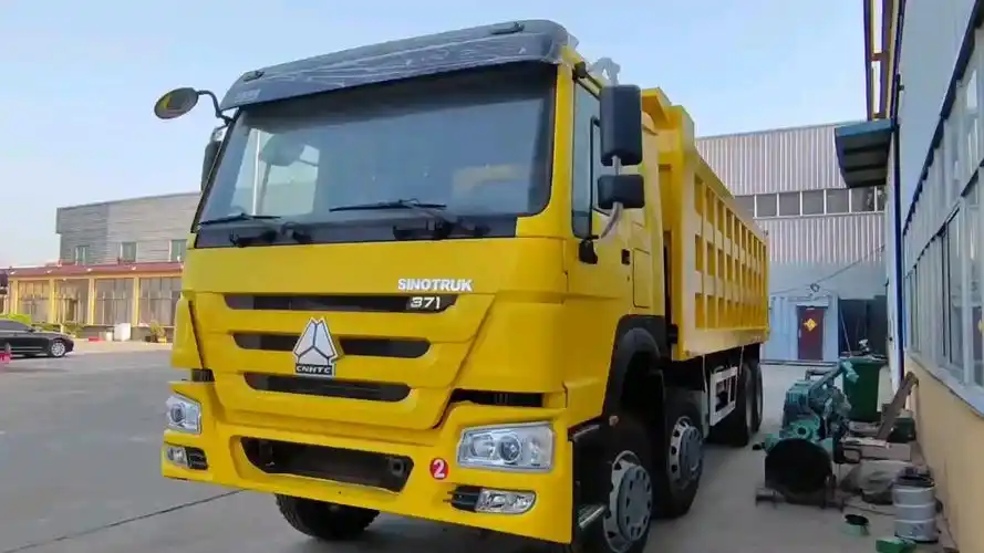 重汽豪沃371马力自卸车厂家出口 后八轮渣土车国三排放