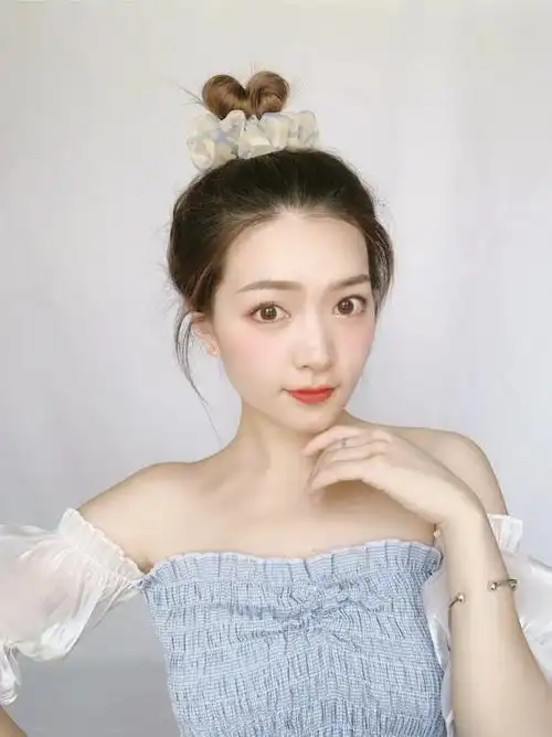 520约会发型,爱心丸子头合集97头发会比心94过几天_圈子-新氧美容