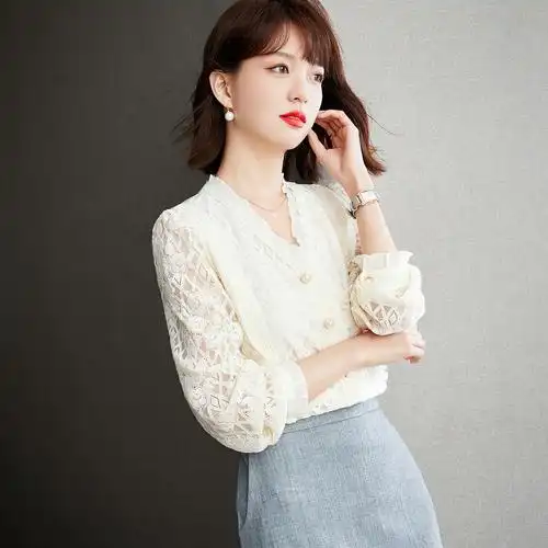 2021秋季新款女装蕾丝衫女长袖时尚洋气镂空打底上衣温柔漂亮小衫