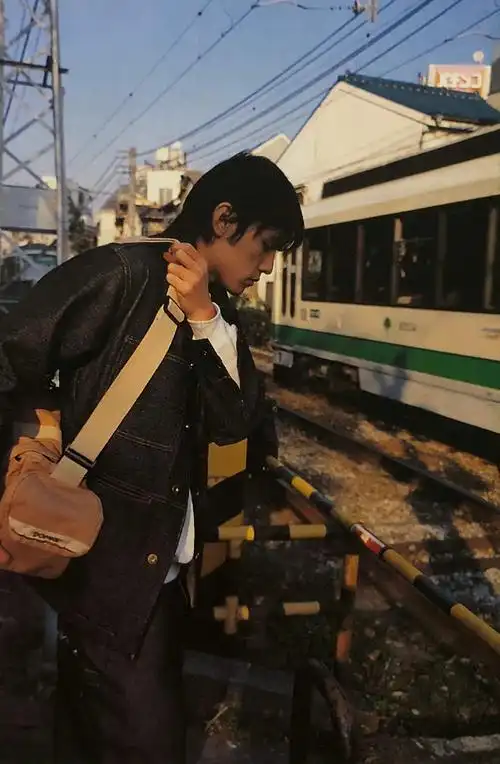 分享周杰伦一组极其珍贵的老照片……__财经头条