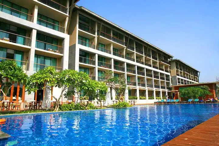 尊享三亚半山锦江海景度假酒店(贵宾楼)豪华海景双床房4晚 每日2份