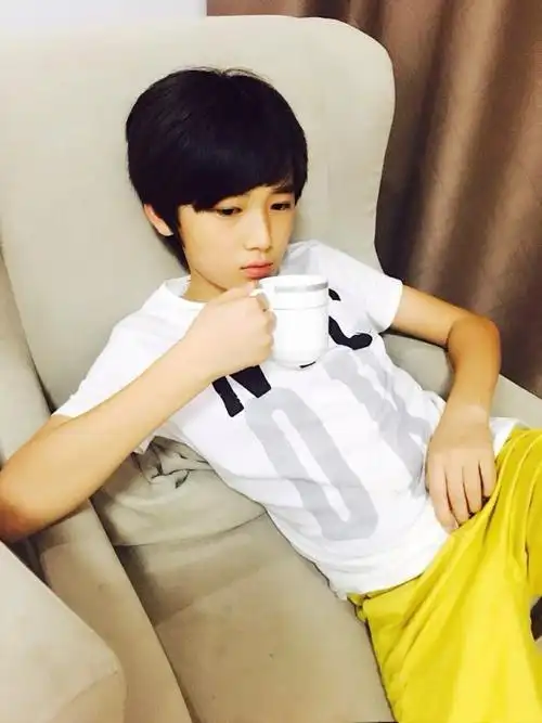 小时候的宋亚轩也很不错呦