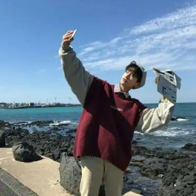 帅气阳光好看的男生头像