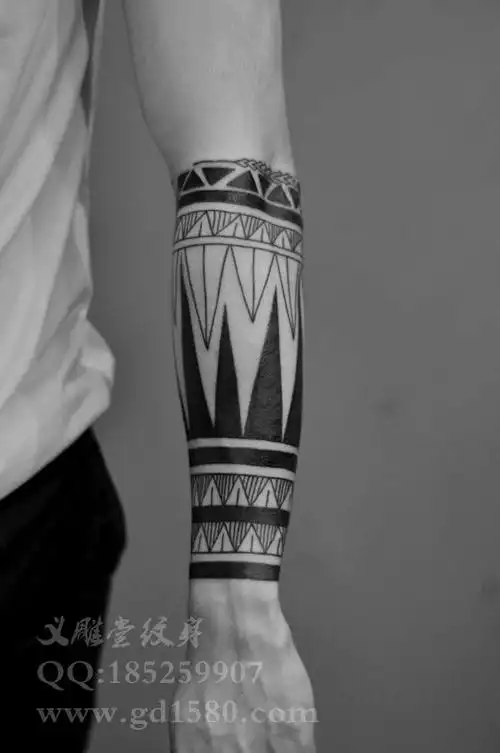 纹身作品 / 图腾 作品_重庆纹身 义雕堂纹身会所 南坪纹身 纹身培训