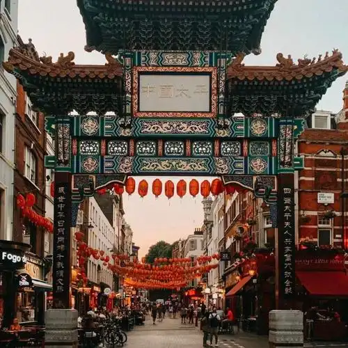 photo: andykwhau伦敦唐人街每年春节都会举办隆重的庆祝活动:放烟火