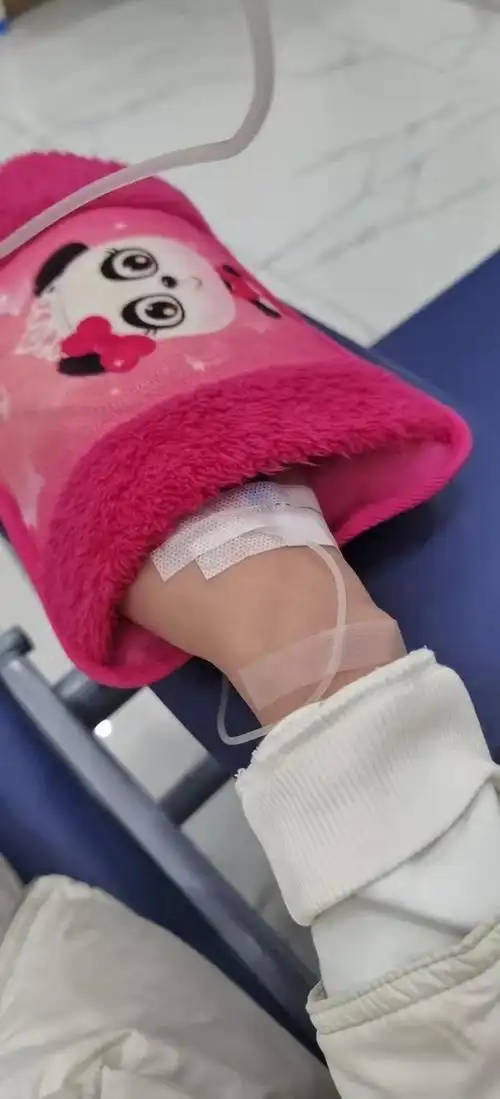 有uu有正在挂吊针的照片吗