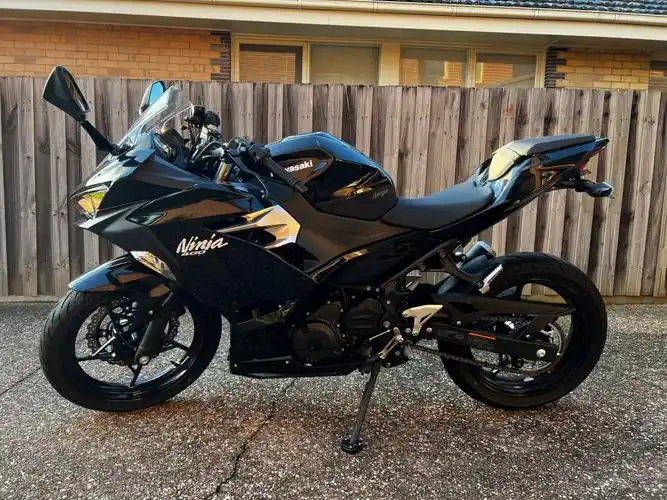 墨尔本摩托车  #墨尔本摩托车驾照  #川崎忍者400  #墨尔本生活