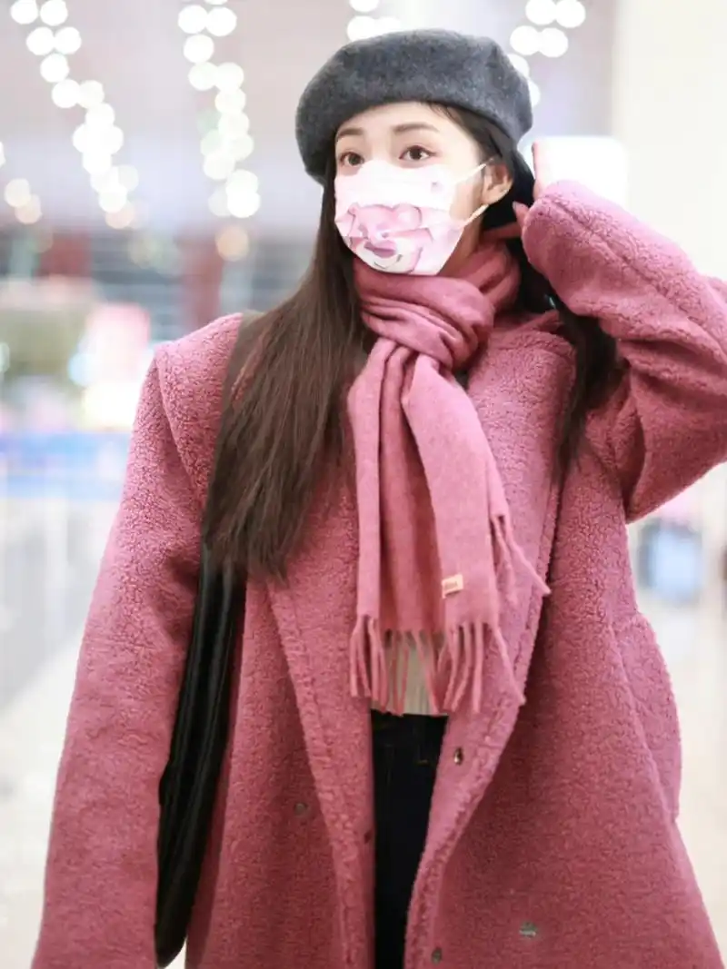 周洁琼机场私服穿搭|帅气又时髦,日常不出错