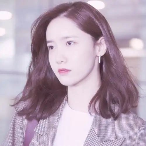 林允儿头像08经年