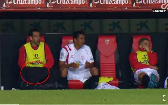 替补球员想尿尿咋办别急这个法子咋样图