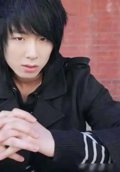 从网红到大明星,刘宇宁也曾"非主流"过!|发型_网易订阅