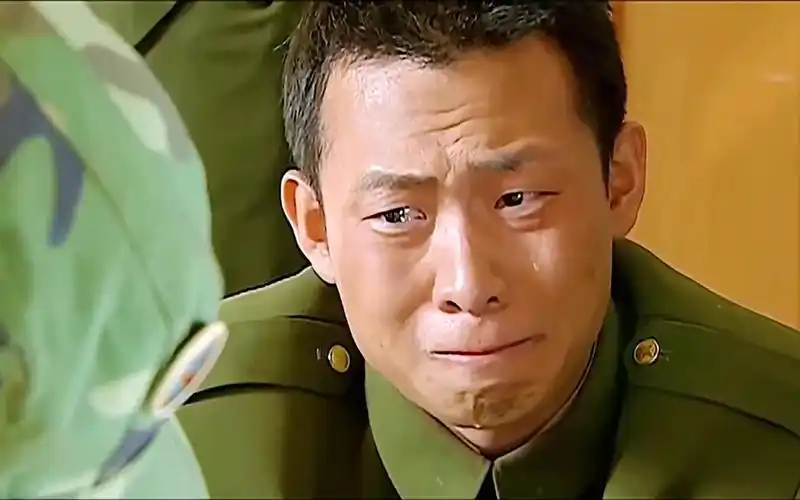 《士兵突击》47:史今班长退役,全连人都舍不得,许三多该长大了