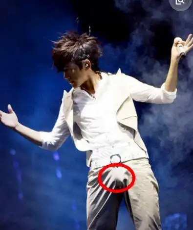 黄晓明和性感模特拍广告起生理反应,这其实很正