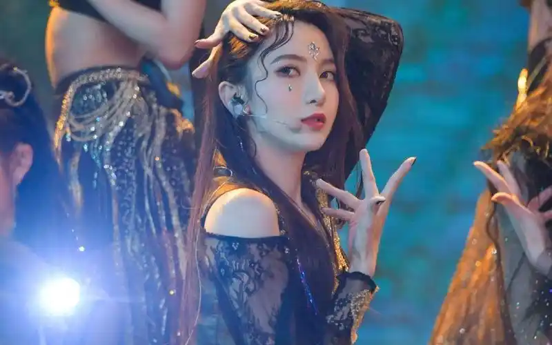 【炙热的我们】【陆婷】森林女王 陆婷直拍《梦不落雨林》