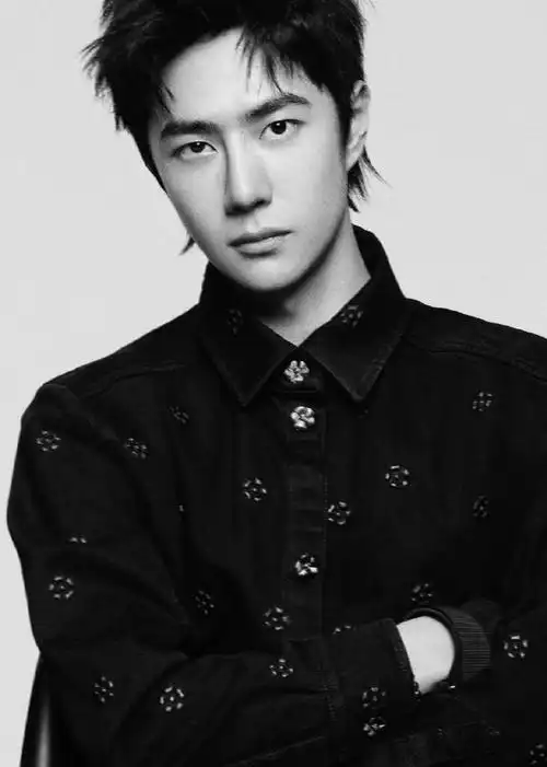 电影维和防暴队时尚芭莎大片##王一博杨震时尚芭莎大片##电影维和