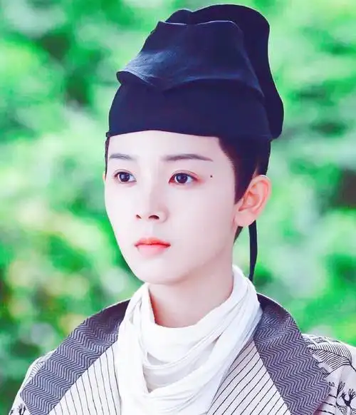 完美这4位90后明星的女扮男装让人雌雄难辨