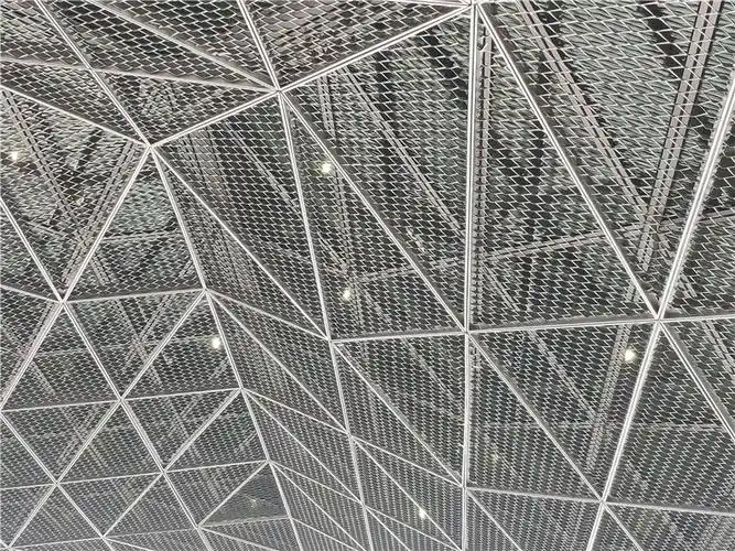 上海艺术中心金属幕墙铝网铝板网铝拉网板