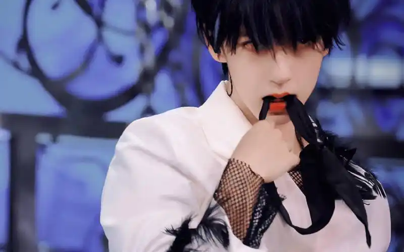 【贺峻霖|病娇风】"姐姐……又不乖了……又想逃走……"