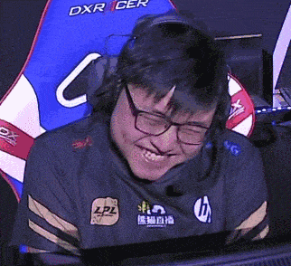 对于rng的uzi来说更是如此,这是他的成名英雄和代表英雄之一.