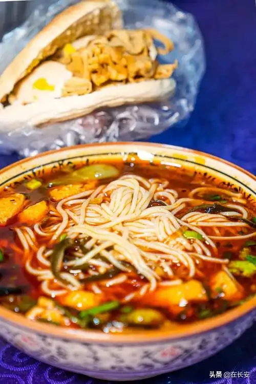 西安美食排行榜前十(西安美食排行榜前十图片)