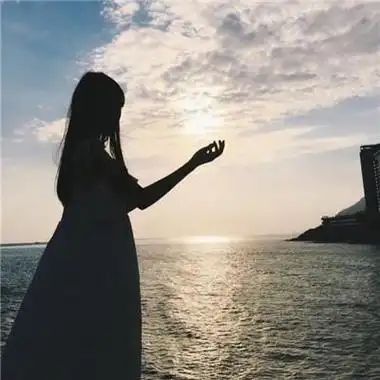 非主流海边情侣头像2021最新一眼就动情的人怎么做朋友