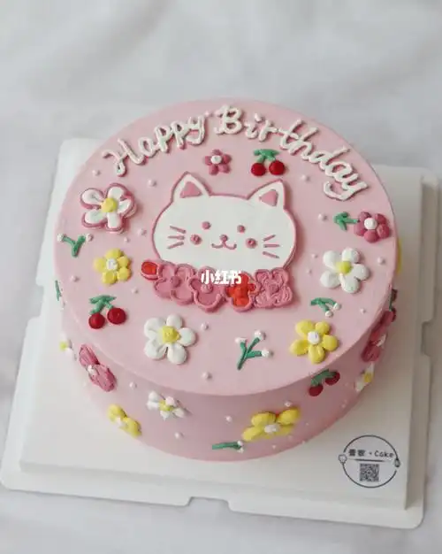 可爱的小猫咪手绘蛋糕女生生日蛋糕