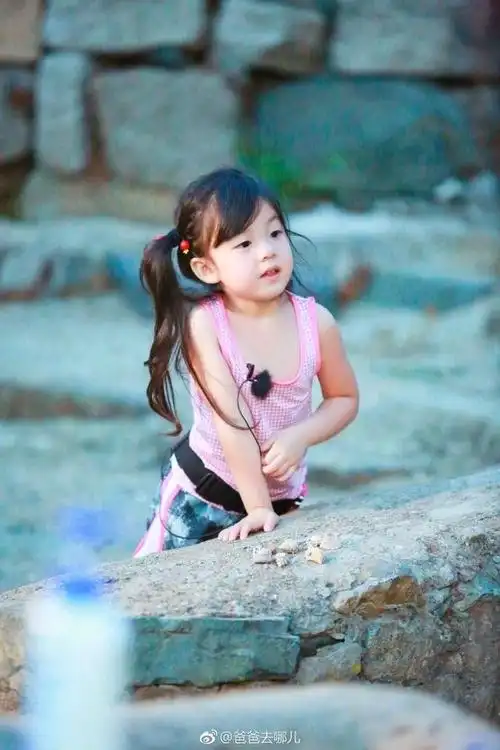 《爸哪5》jasper嗯哼真名像偶像剧男主,neinei原来叫吴欣怡