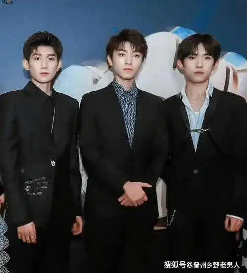 tfboys三人三地,粉丝期待合体_王俊凯_王源_易烊