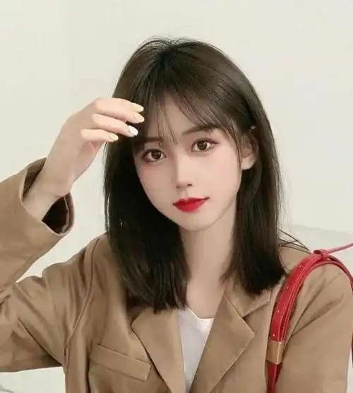 2021秋季热门发型蛋白矫正很气质鱼尾发可爱减龄