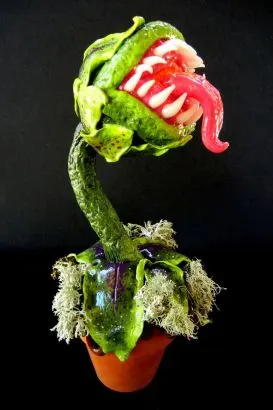 马里奥的食人花也重口 国外妹纸反人类式小创意