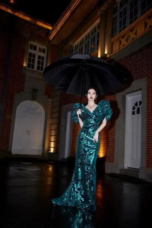 鞠婧祎高定时装礼服 盘点 👇你最喜欢哪一套?