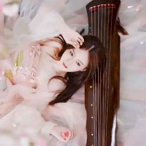 唯美古筝女生头像图片