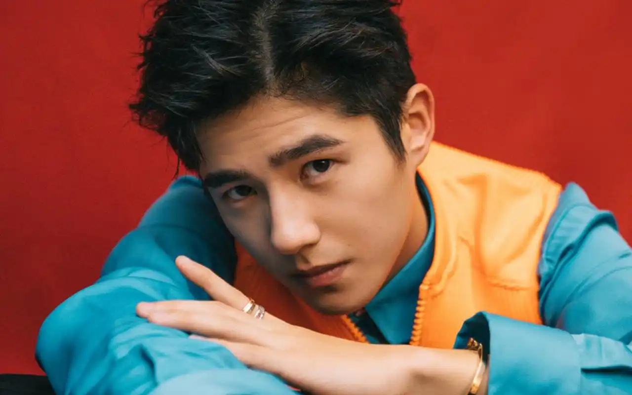 刘昊然酷帅写真图片桌面壁纸高清大图预览1920x1200_大陆明星下载_美