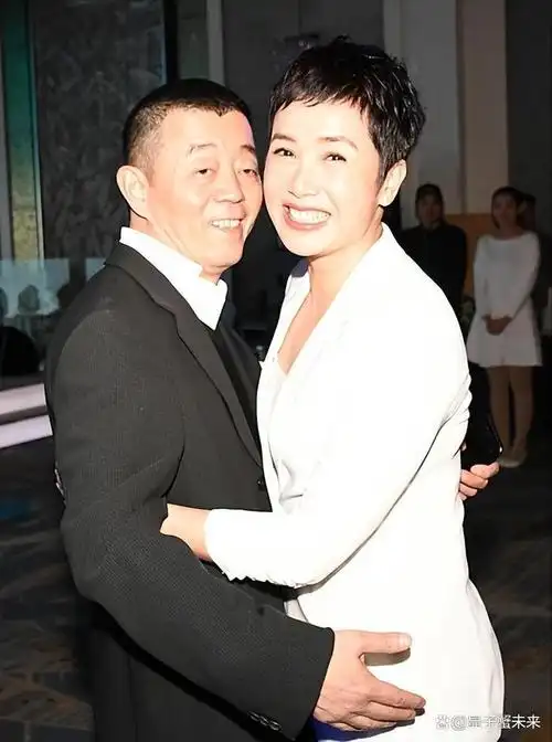 现实证明,蒋雯丽的堕落,是整个演艺圈的"悲哀"和损失