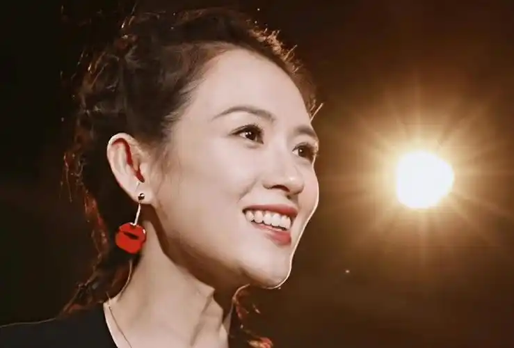 章子怡:两过豪门而不入,嫁三婚汪峰,被群嘲7年,如今后悔吗|章子怡