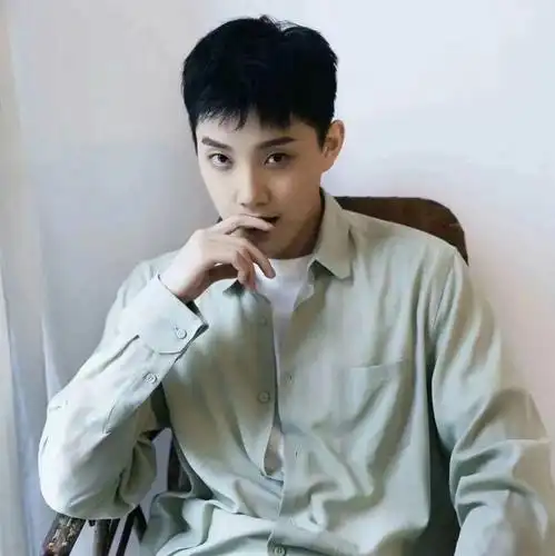 微信头像范世錡