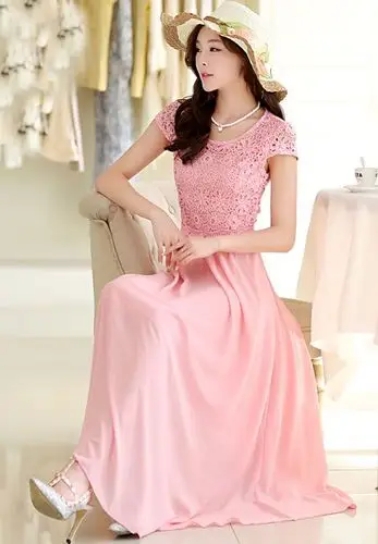 蕾丝拼接雪纺连衣长裙,上身为精致刺绣蕾丝,修身显瘦,中高腰拼接雪纺