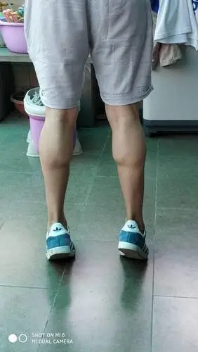 这小腿肌肉还可以吗没练过