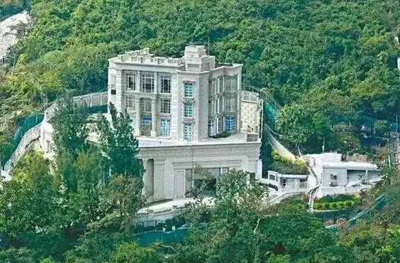 李嘉诚深水湾豪宅曝光什么才是大富大贵的风水