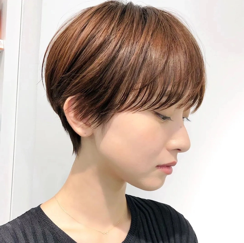 女人短发别乱剪,有这3类就够了,精致减龄很时尚_发型