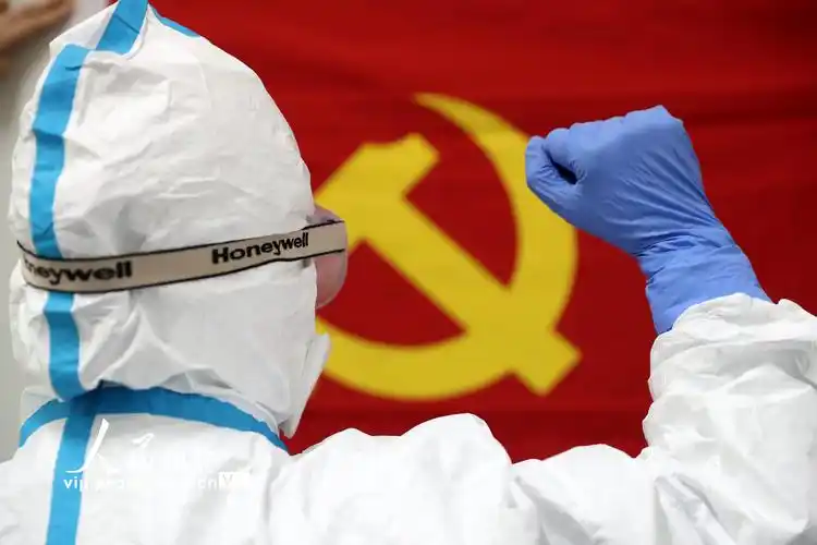 抗击疫情前线上的医务者群像