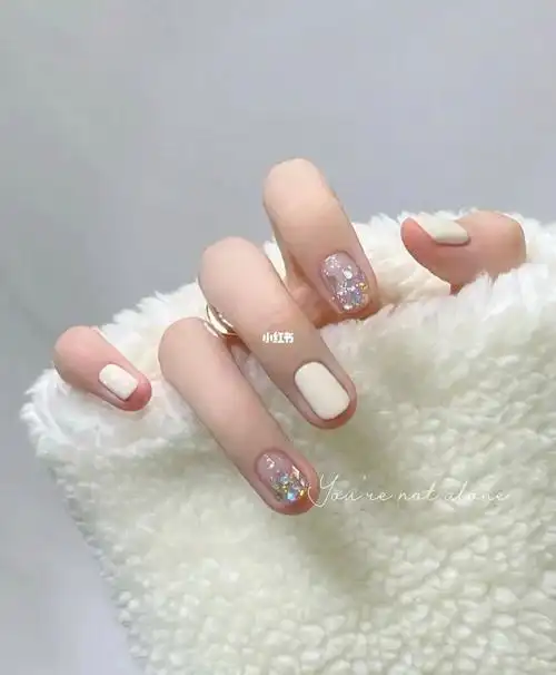 跳色亮片美甲超好看的哦