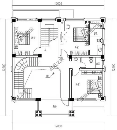 第三款:农村三层半别墅设计图纸,占地185平米左右图纸介绍:这款户型