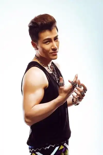 许绍洋明星资料大全-许绍洋动态_许绍洋电视剧电影-爱奇艺泡泡