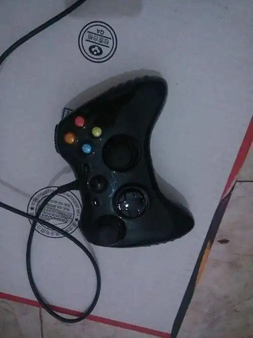 所说的ls和rs键就是那两个摇杆方向键    怎么按?