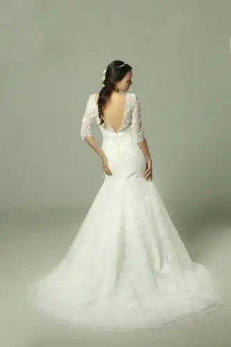 2015新款白色婚纱 透明抹胸新娘婚纱 超漂亮婚纱 拖尾婚纱图片_10