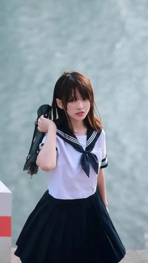 是心动啊 谁是你的校园女神 jk风美女 太美了|校服|水手服_网易订阅