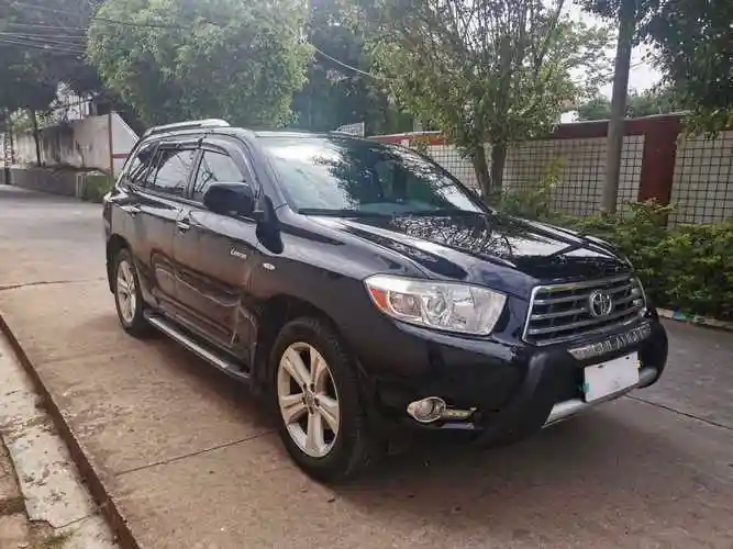 【梅州】2009年12月 丰田 汉兰达 2009款 3.5l 四驱7座至尊版 手动挡